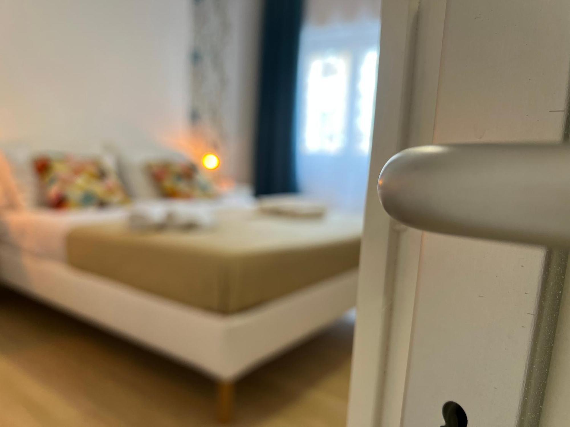 Light Holiday Home Palermo Kültér fotó